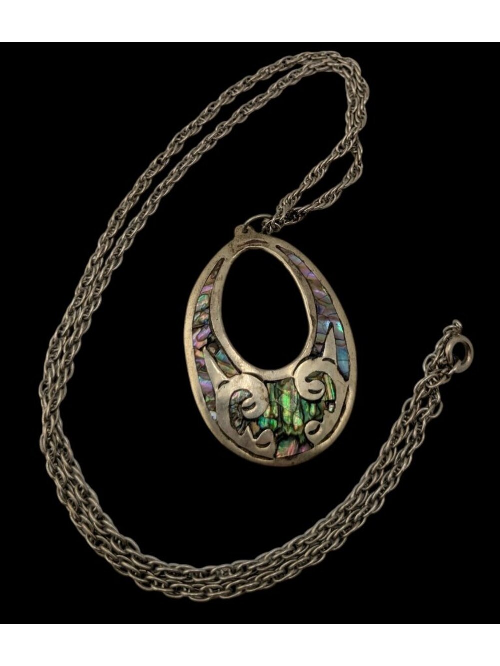 Vintage Open Oval Shell Inlay Pendant Necklace Silver Green Mermaidcore Fantasy